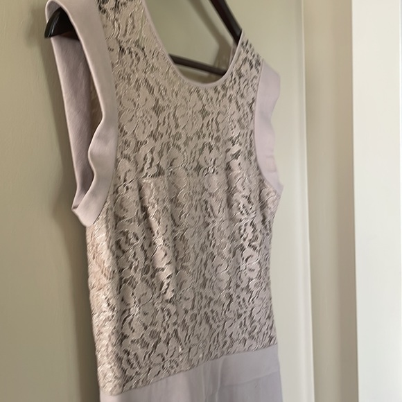 Gorgeous BCBG dress - Picture 2 of 16